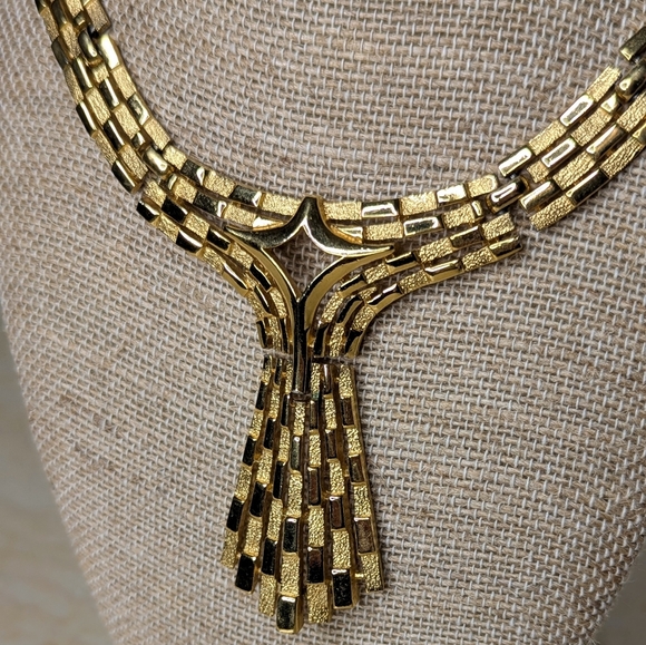 Vintage Trifari Art Deco Gold Tone Chain Tassel Chunky Necklace Choker - Picture 3 of 12